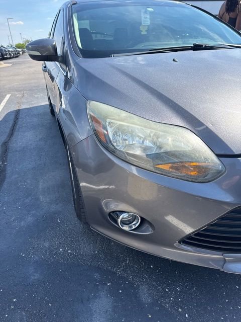 Used 2014 Ford Focus Titanium FWD image 3
