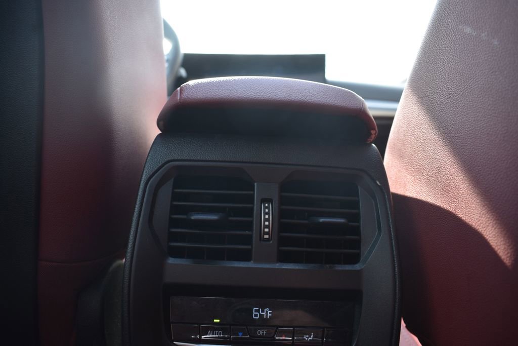 Used 2025 BMW 430i xDrive w/ Premium Package image 31