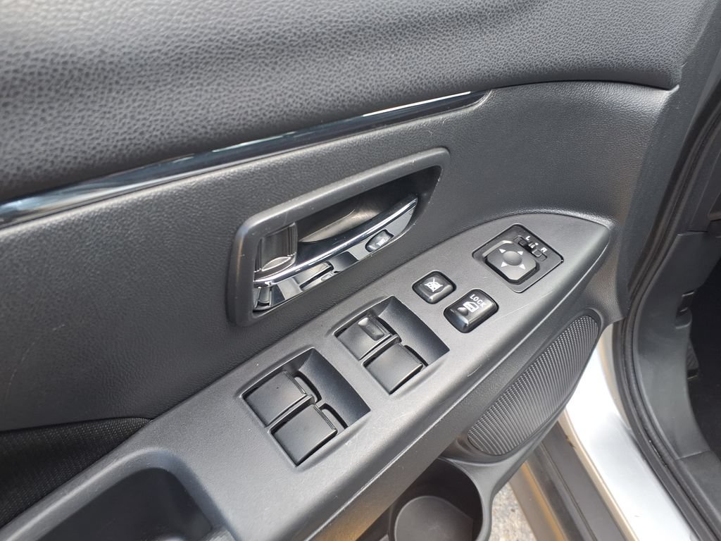 Used 2024 Mitsubishi Outlander Sport ES AWD/4WD image 22