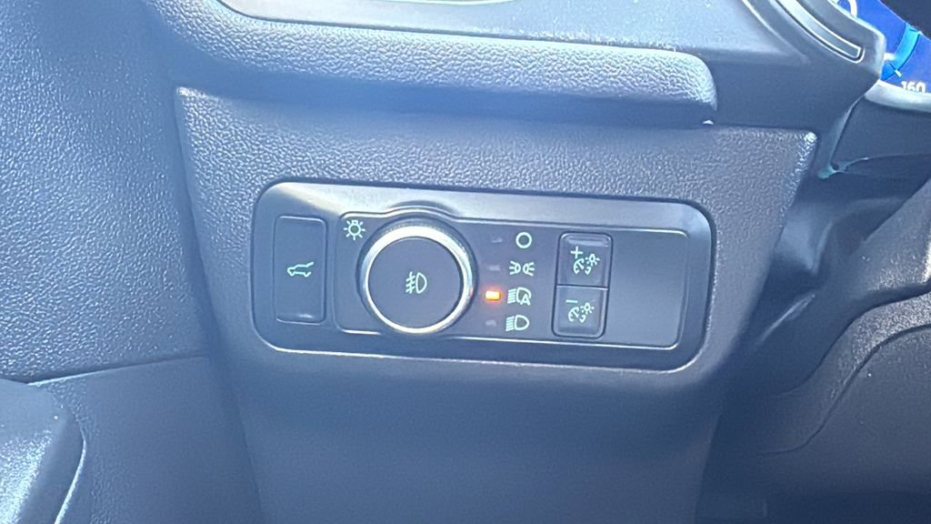 Certified 2022 Ford Escape Titanium w/ Titanium Elite Package image 17