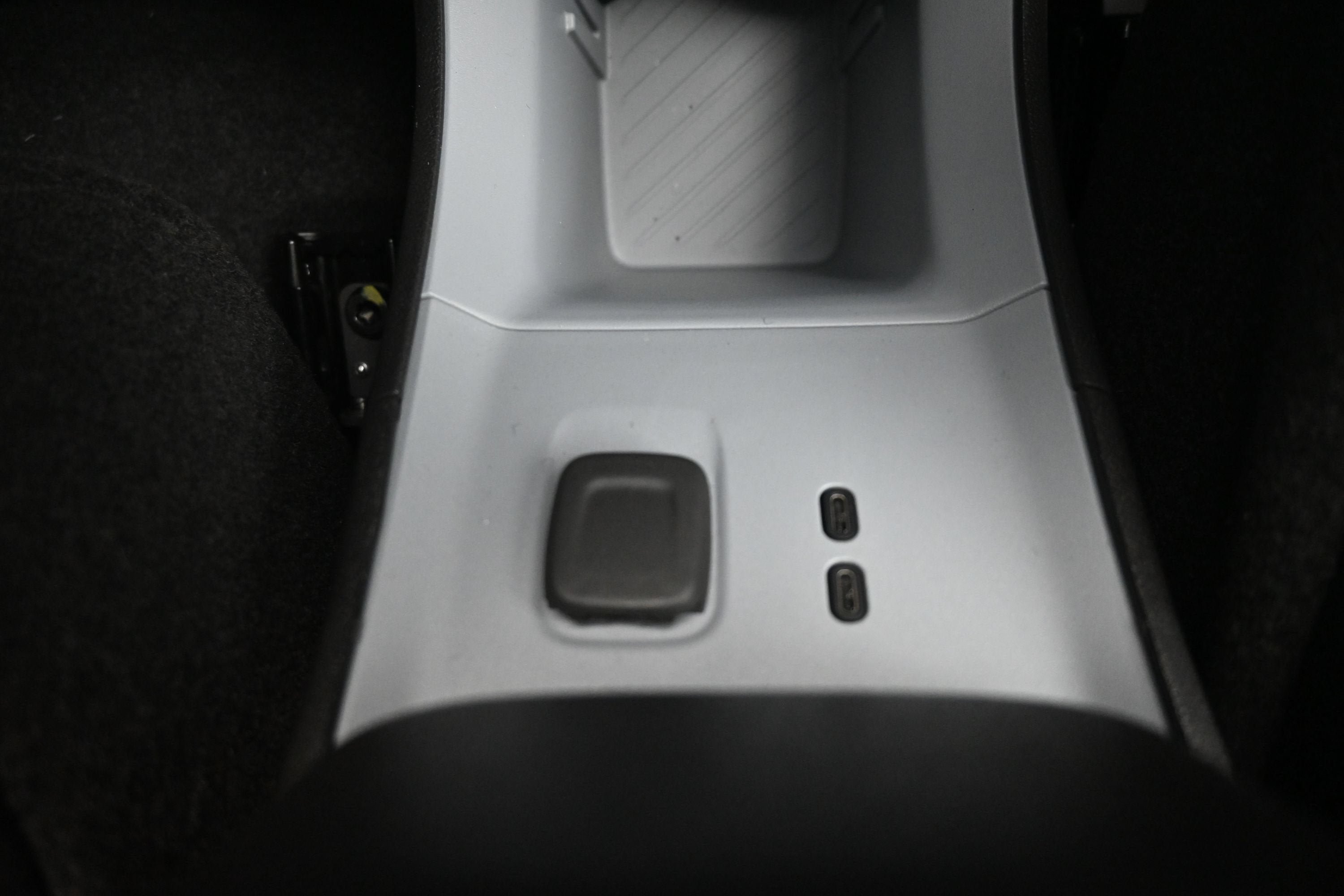 New 2027 Chevrolet Bolt RS w/ Technology Package FWD image 21