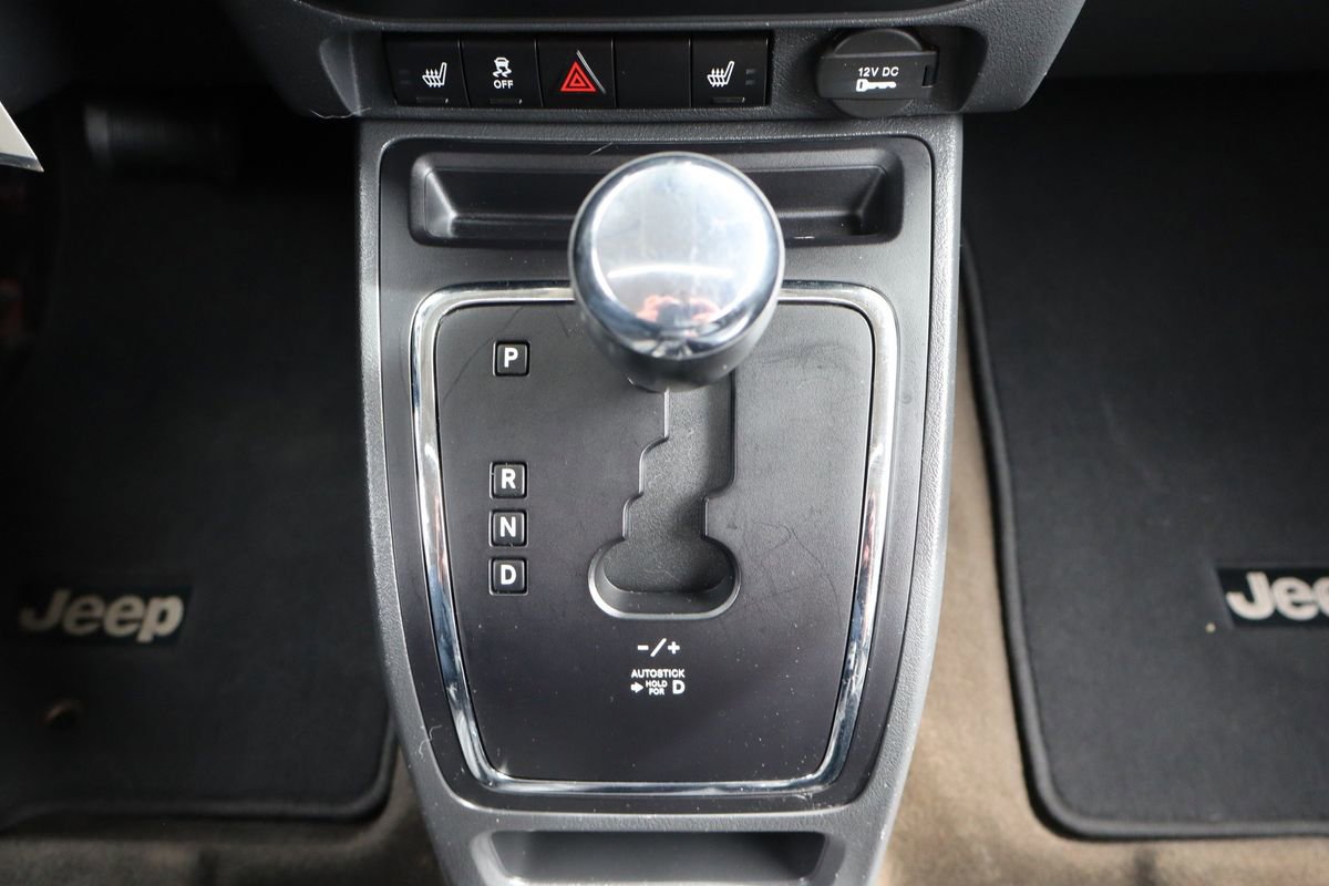 Used 2016 Jeep Patriot High Altitude image 35