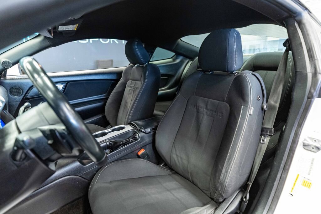 Used 2018 Ford Mustang Coupe w/ Equipment Group 101A RWD image 9