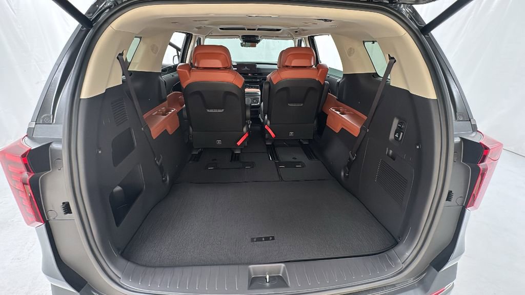 New 2026 Kia Carnival SX Prestige image 17