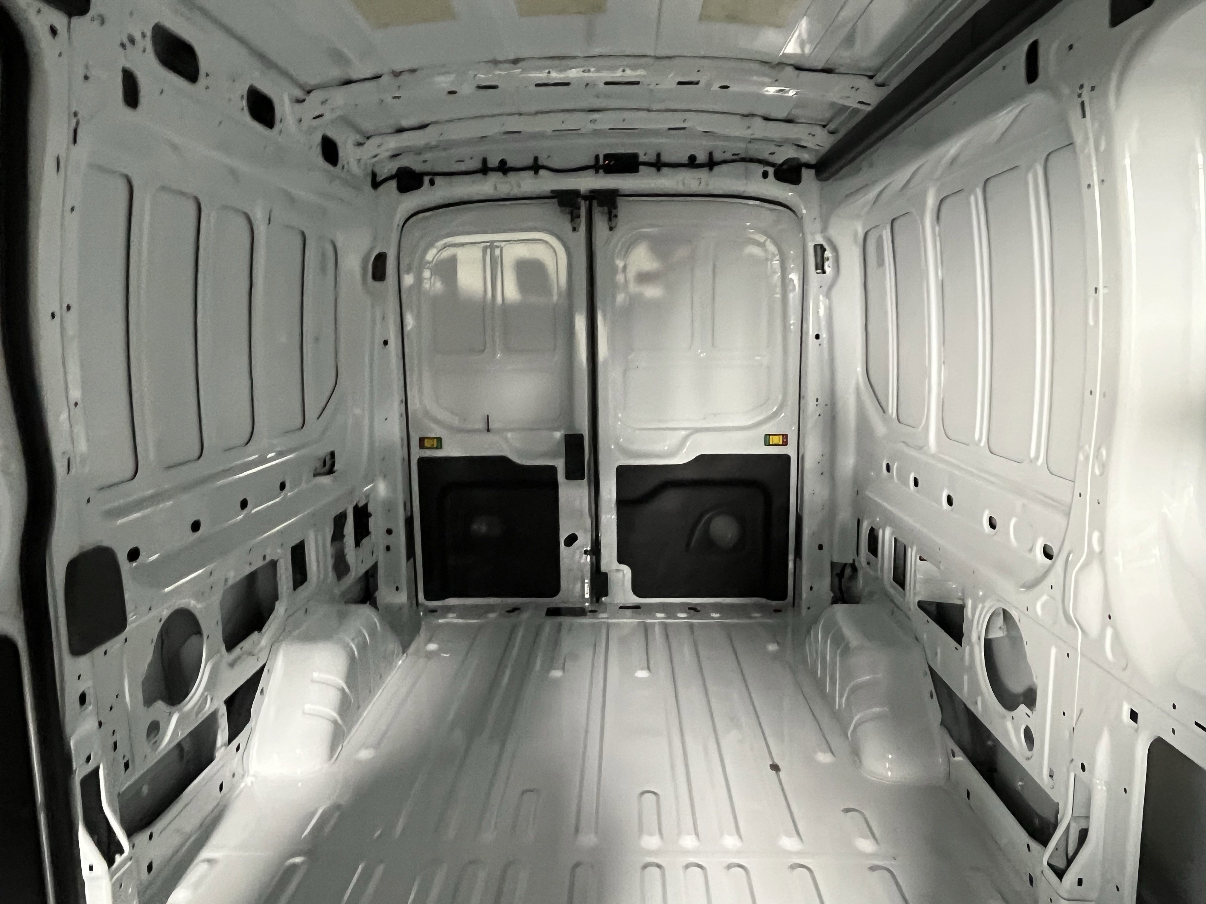 New 2026 Ford Transit 250 148 Medium Roof Extended AWD image 10