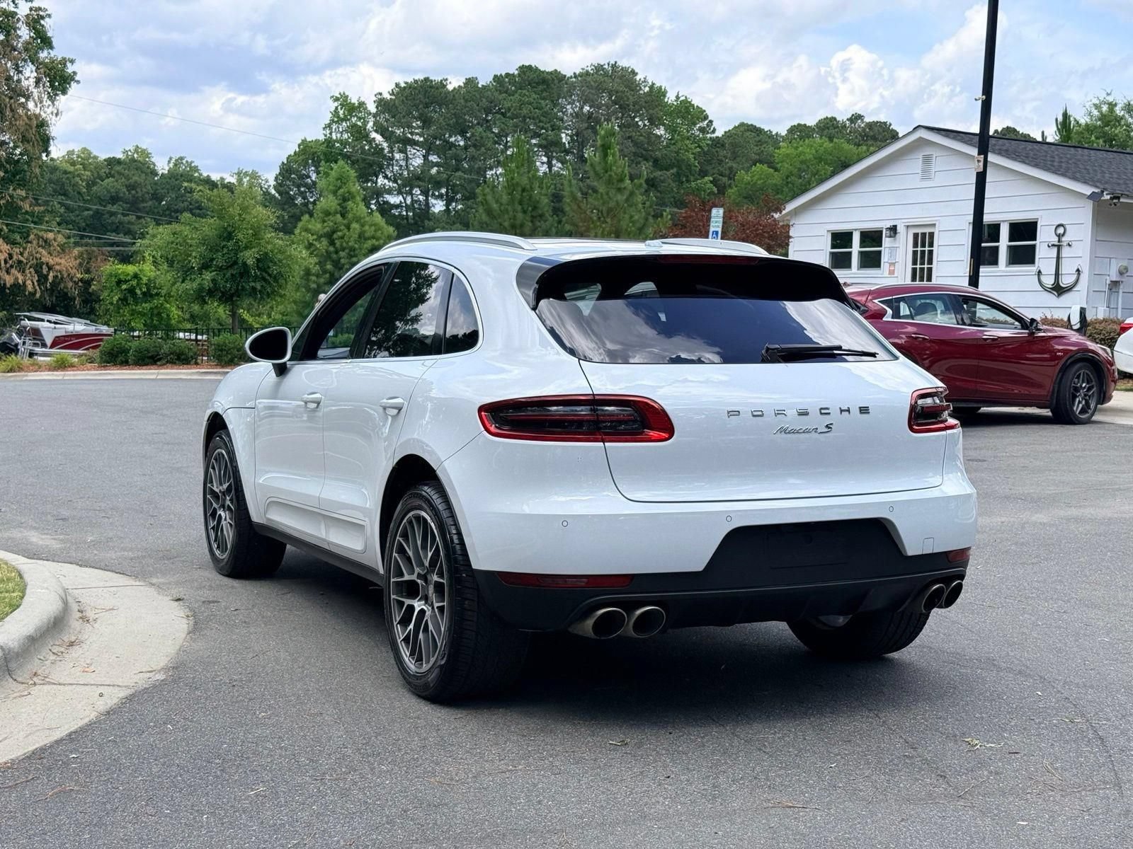 Used 2017 Porsche Macan S AWD/4WD image 6