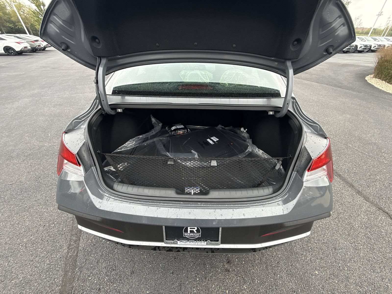 New 2026 Hyundai Elantra SEL Sport FWD image 24