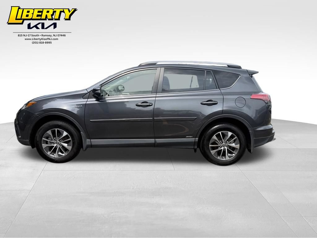 Used 2018 Toyota RAV4 XLE w/ Protection Package AWD/4WD image 4