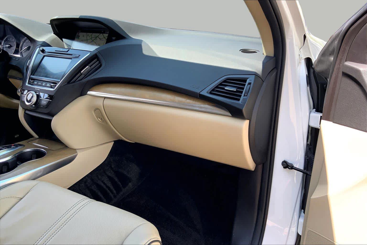 Used 2019 Acura MDX FWD w/ Advance Package image 19
