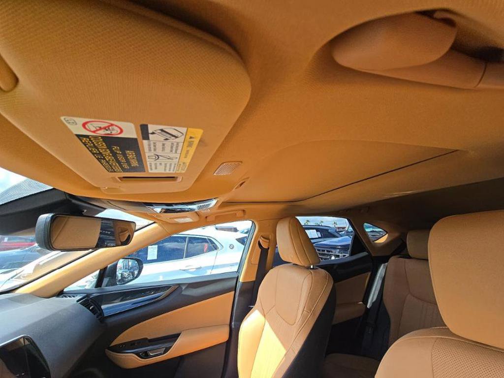 Used 2022 Lexus NX 350 AWD w/ Premium Package image 8