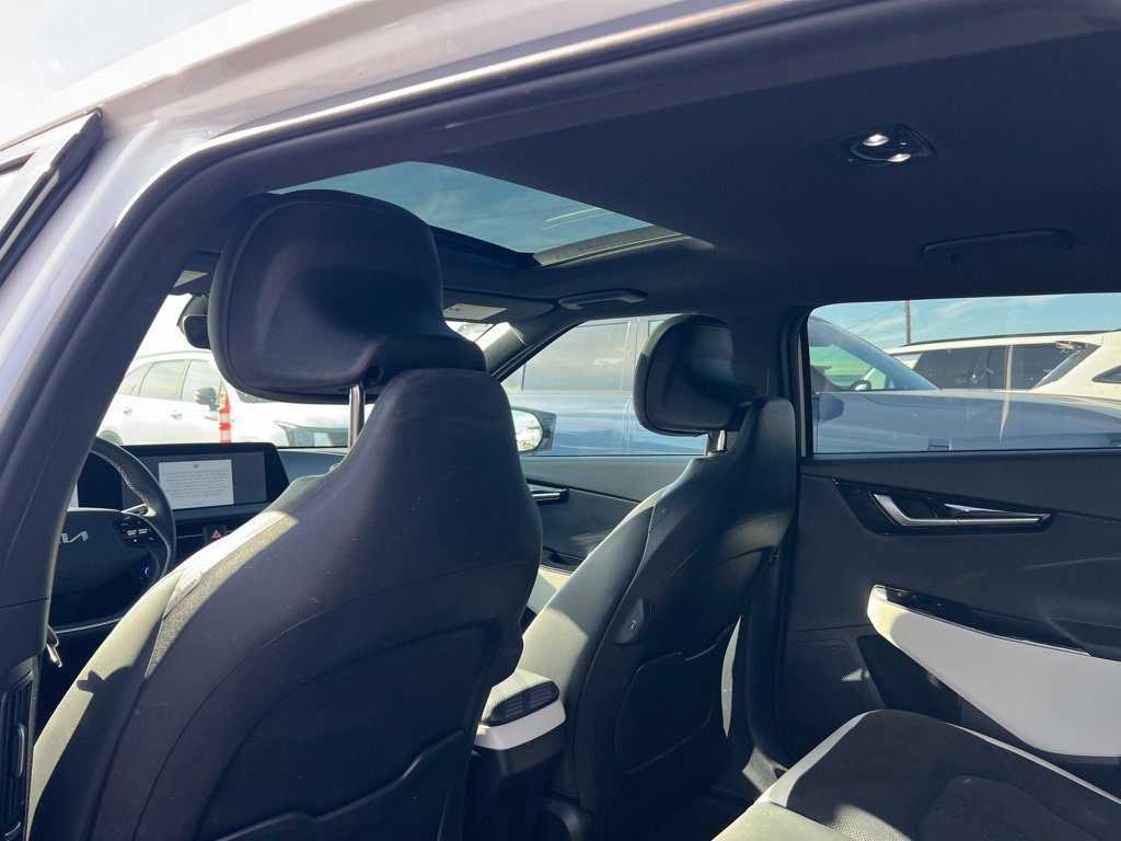 Certified 2024 Kia EV6 GT-Line AWD/4WD image 13