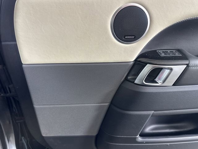 Used 2018 Land Rover Range Rover Sport HSE Dynamic image 37