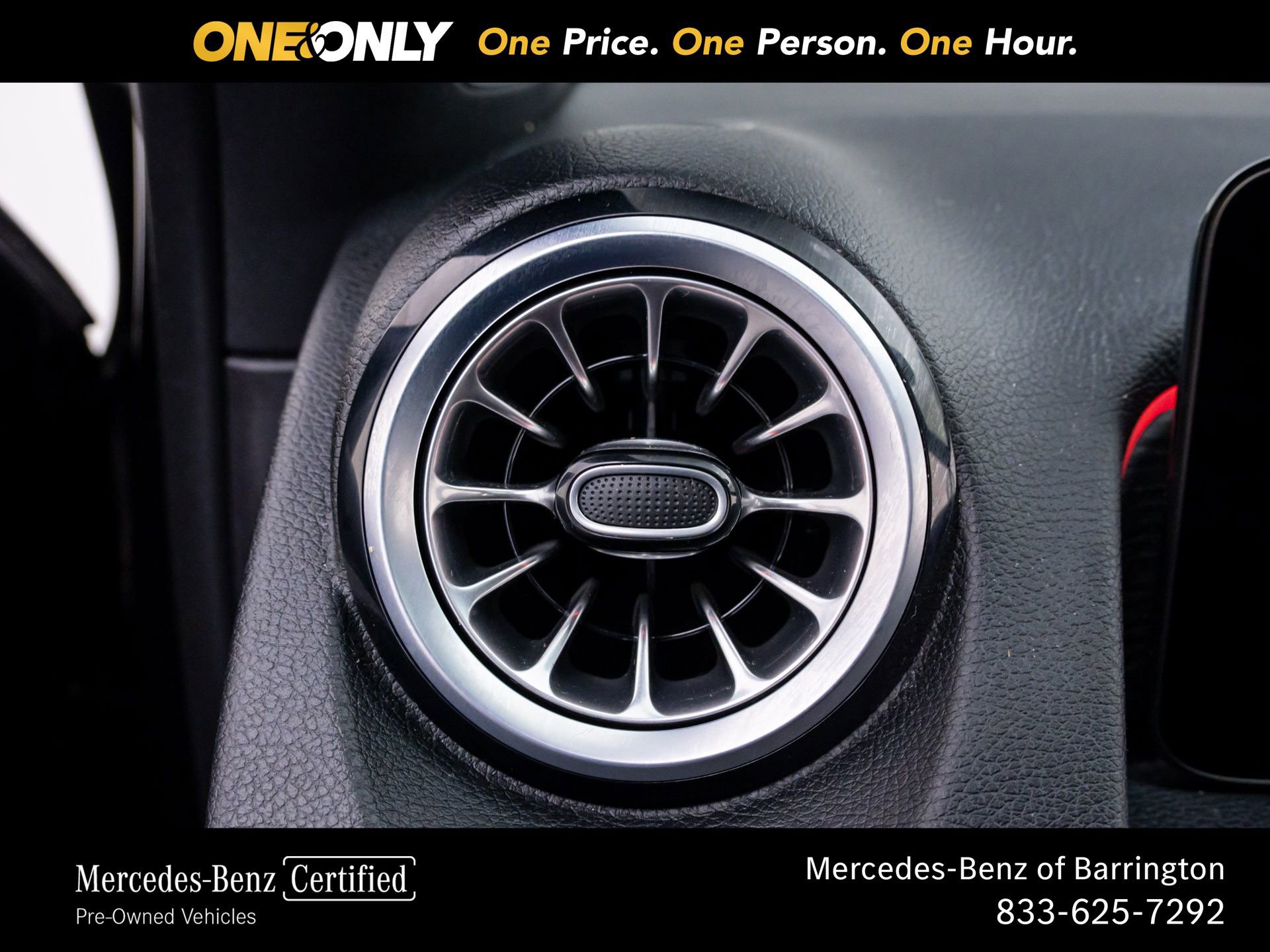 Used 2022 Mercedes-Benz GLB 250 4MATIC image 21