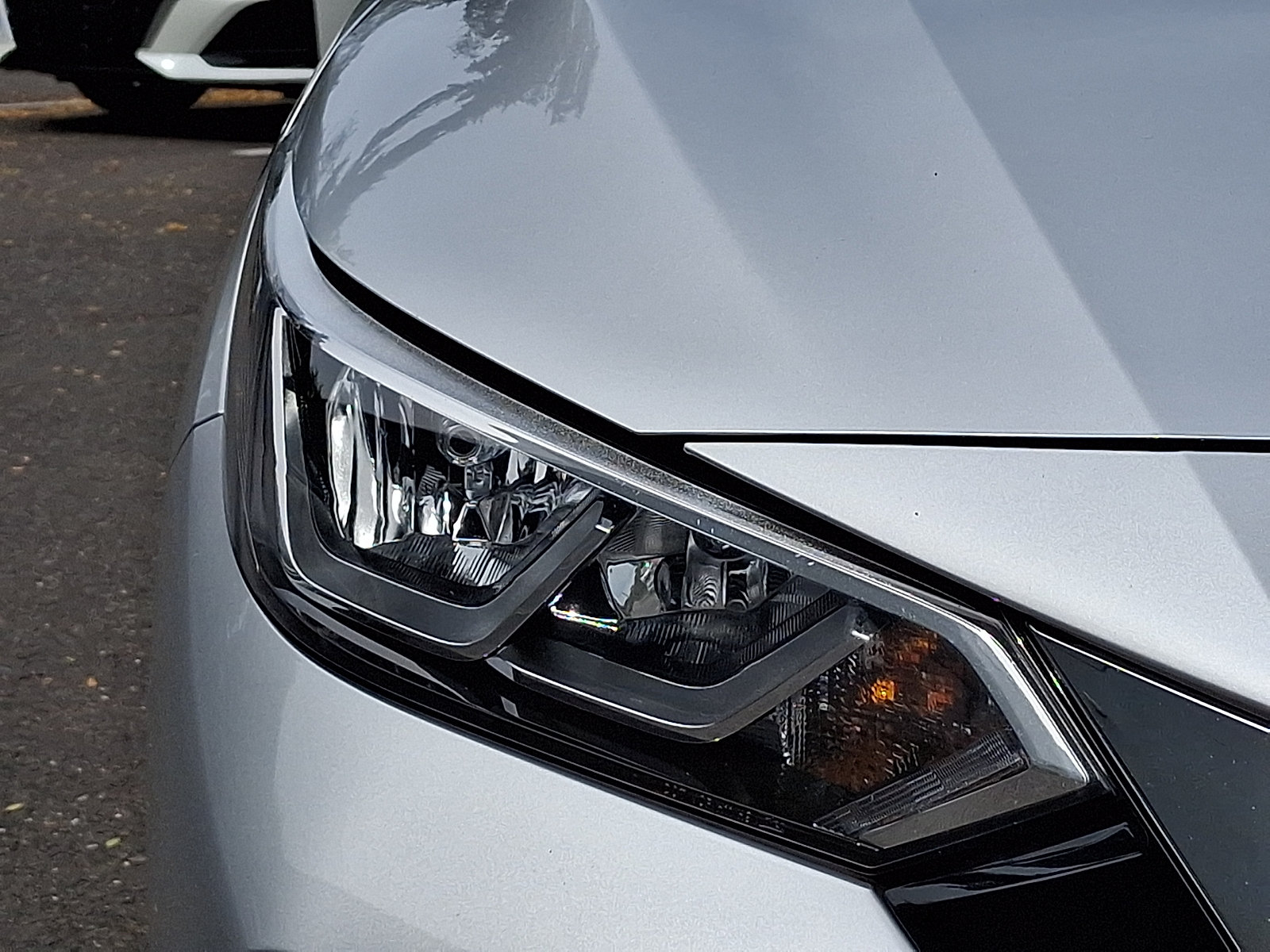 Certified 2022 Nissan Sentra SV w/ All-Weather Package FWD image 9
