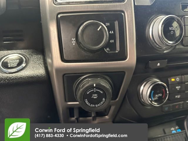 Used 2016 Ford F150 Platinum w/ Equipment Group 701A Luxury image 32