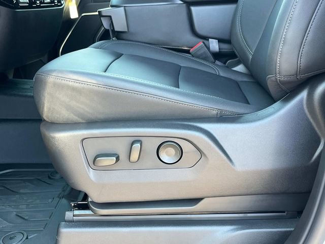 New 2025 GMC Sierra 2500 SLT image 19