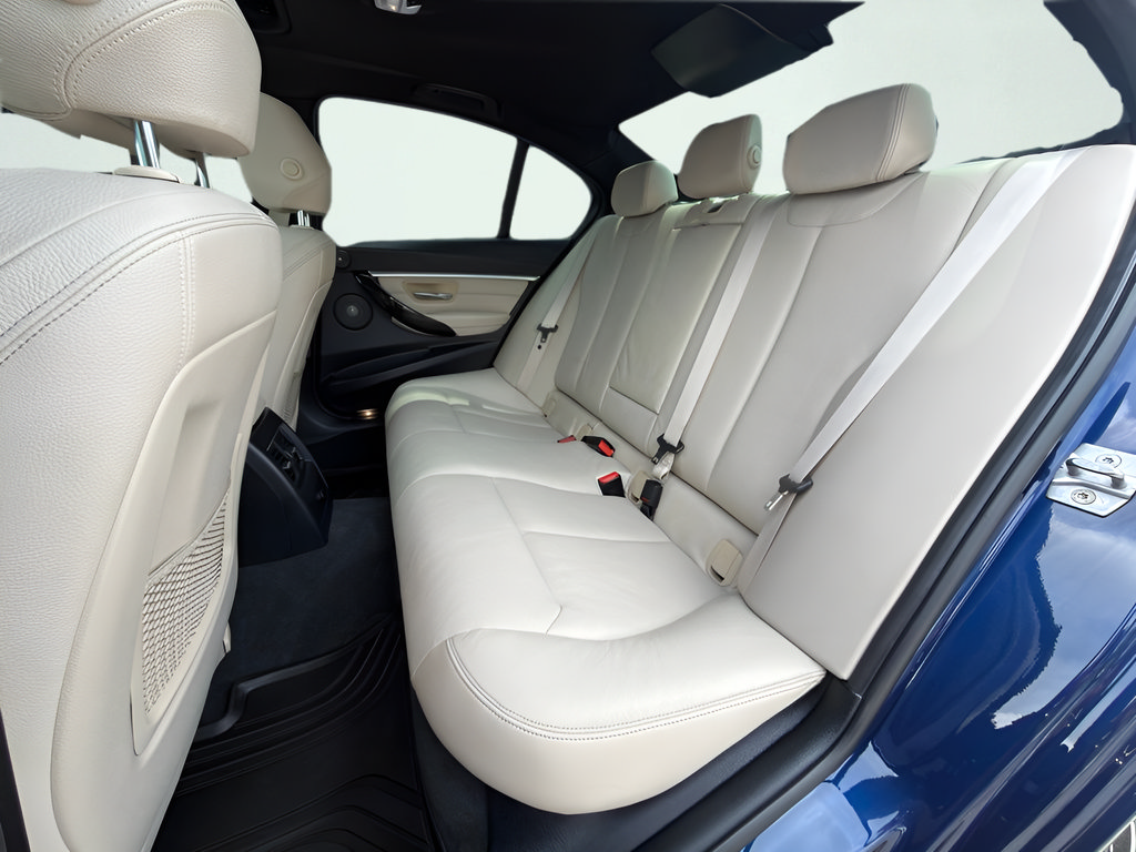 Used 2018 BMW 340i Sedan RWD image 42