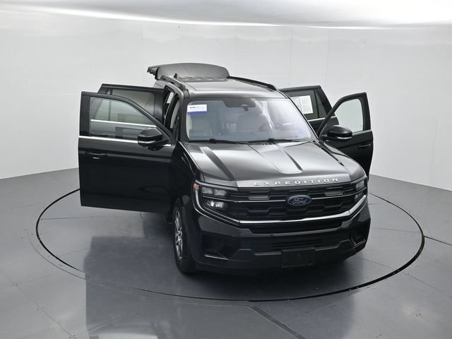 Certified 2025 Ford Expedition Max Active AWD/4WD image 53