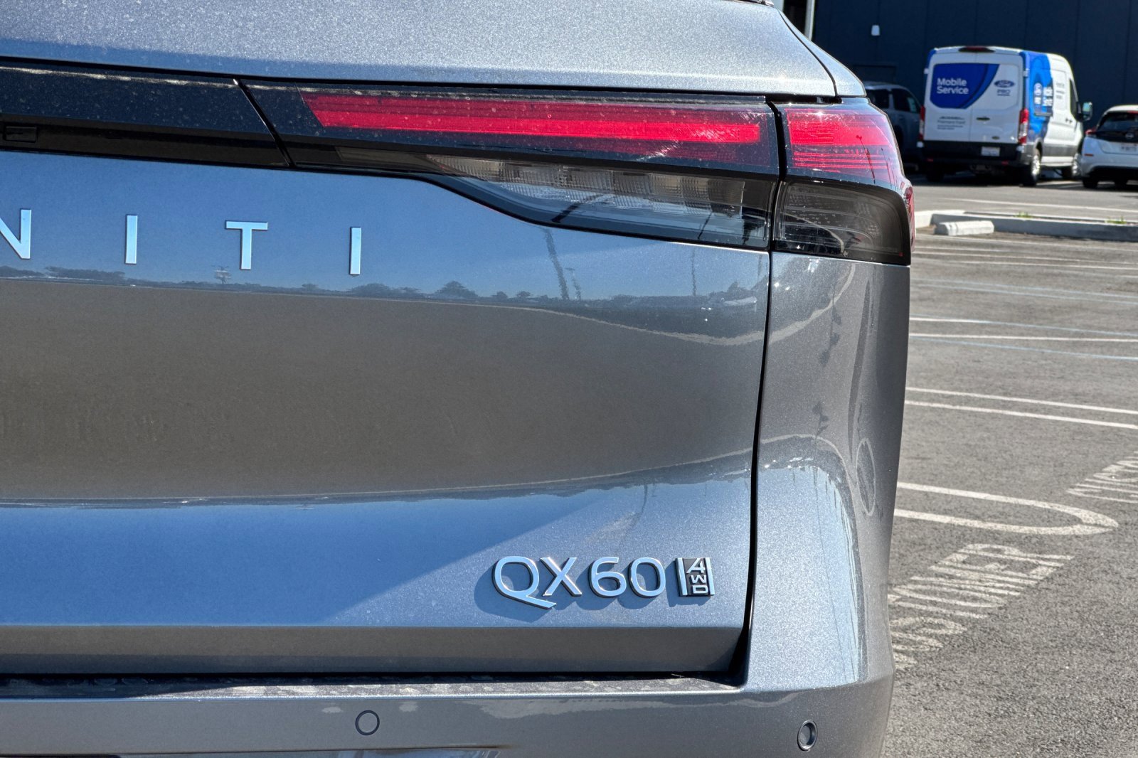 New 2026 INFINITI QX60 Luxe w/ Cargo Package image 32