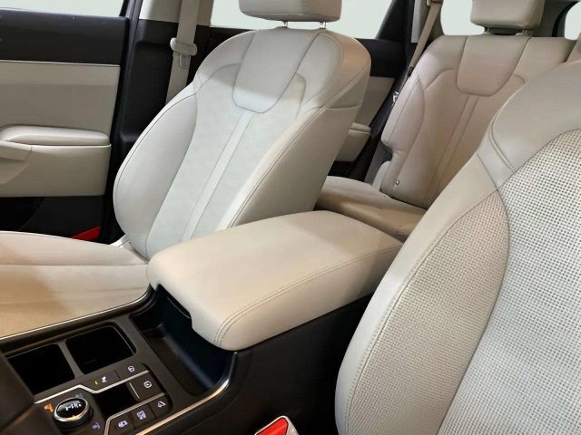 Used 2025 Kia Sorento S AWD/4WD image 60