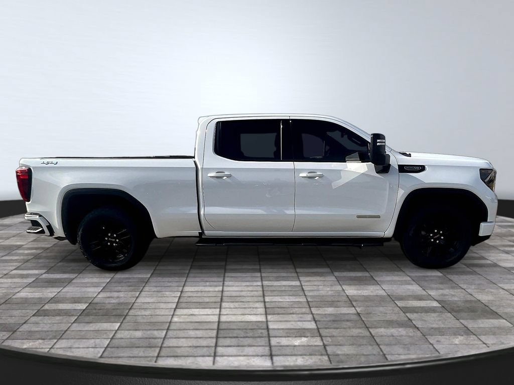 Used 2024 GMC Sierra 1500 Elevation w/ Preferred Package AWD/4WD image 8