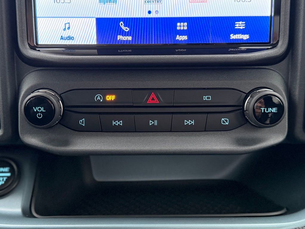 Used 2021 Ford Bronco Sport Badlands image 9