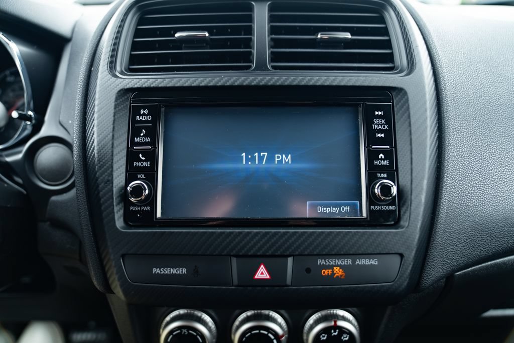 Used 2023 Mitsubishi Outlander Sport ES AWD/4WD image 14