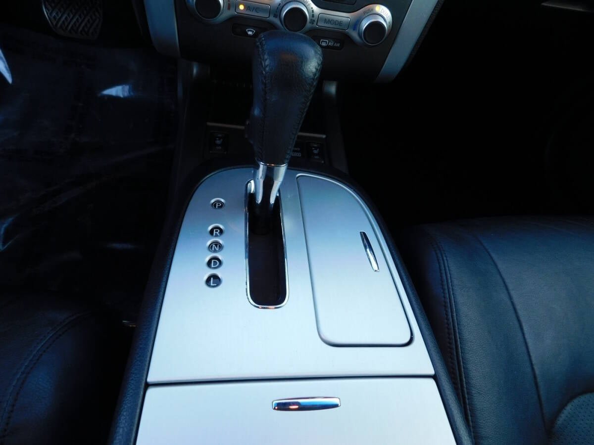 Used 2012 Nissan Murano SL w/ Navigation Pkg image 17