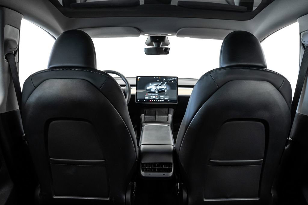 Used 2023 Tesla Model Y Long Range image 22