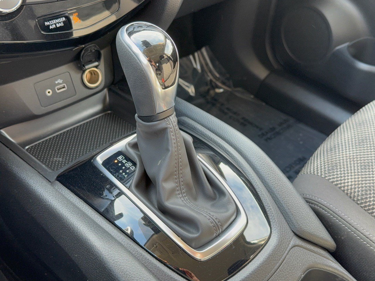 Used 2019 Nissan Rogue Sport SV FWD image 21