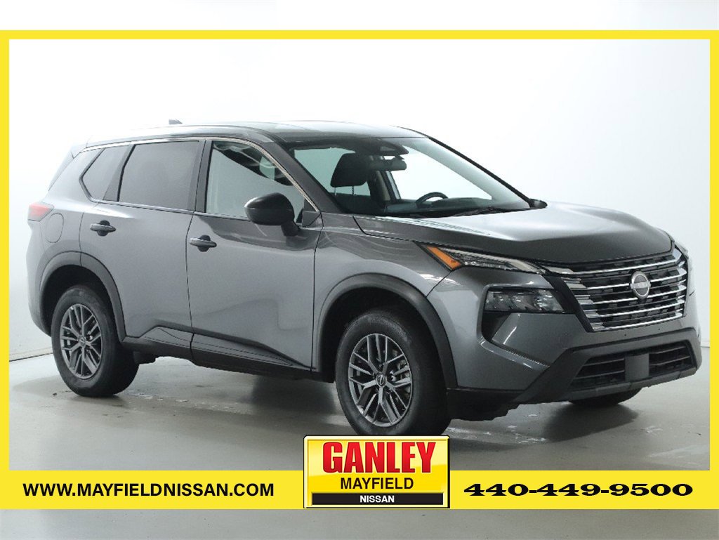 Used 2024 Nissan Rogue S image 1