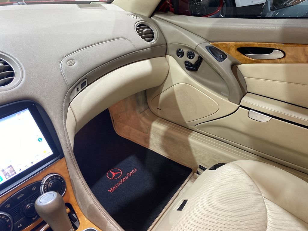 Used 2006 Mercedes-Benz SL 500 image 4