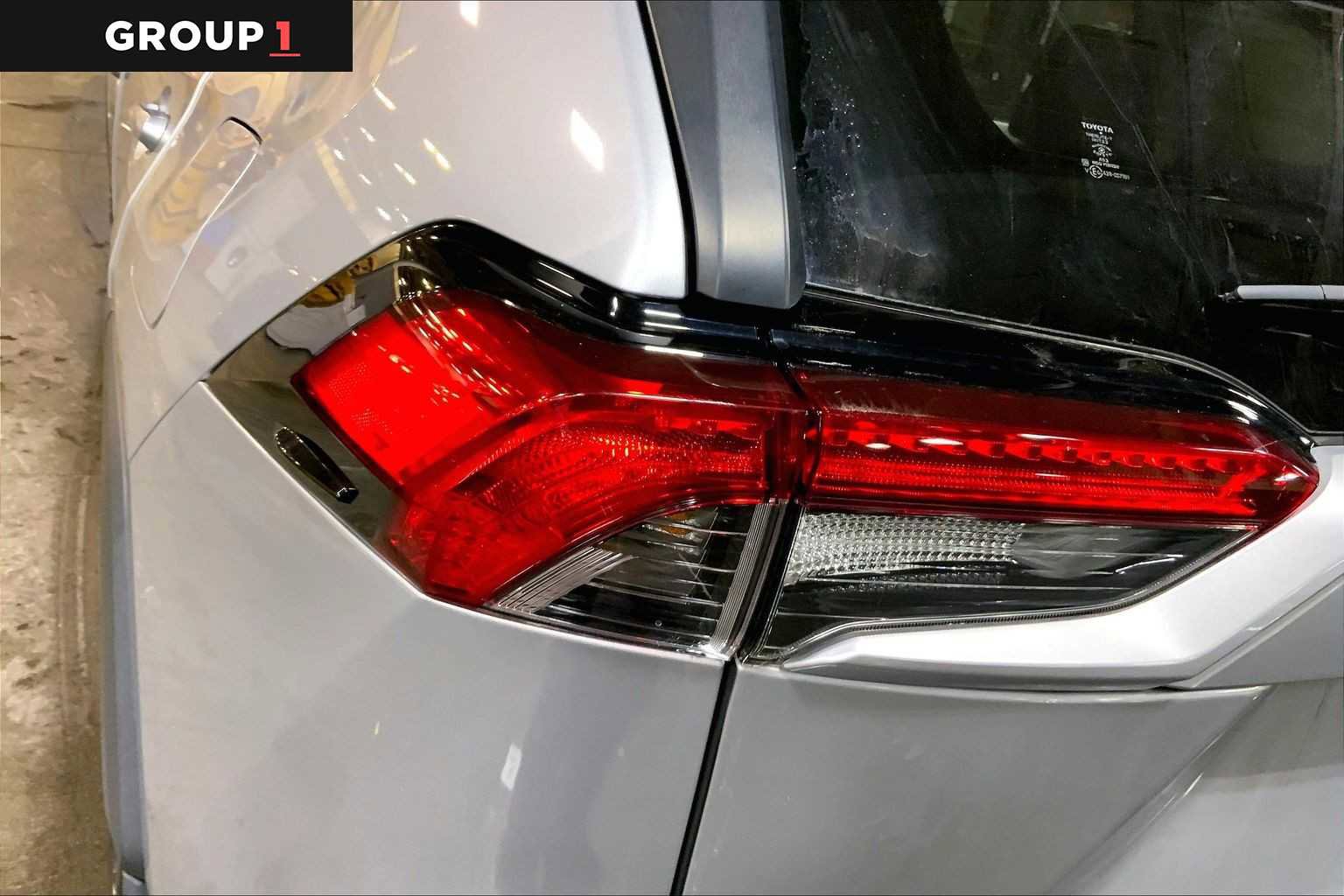 Used 2019 Toyota RAV4 XLE image 28