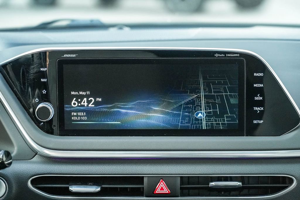 Used 2022 Hyundai Sonata Limited w/ Cargo Package FWD image 16