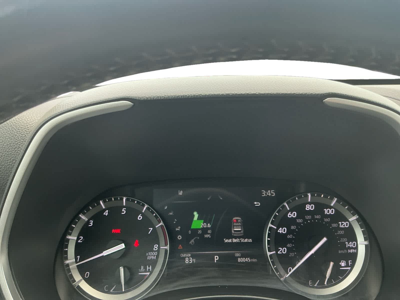 Used 2021 Toyota Highlander XLE AWD/4WD image 16