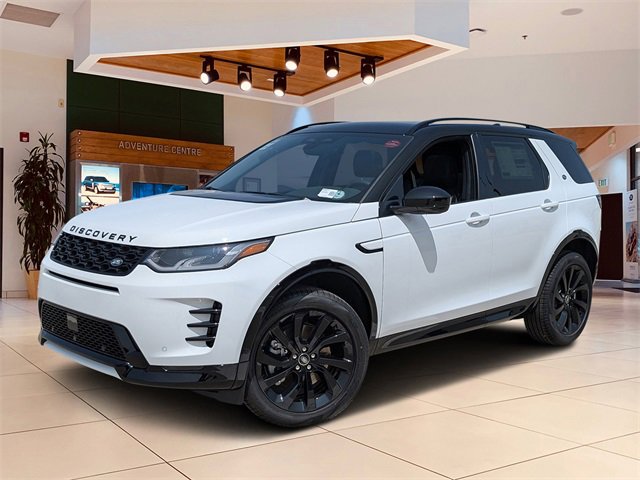New 2025 Land Rover Discovery Sport Dynamic SE