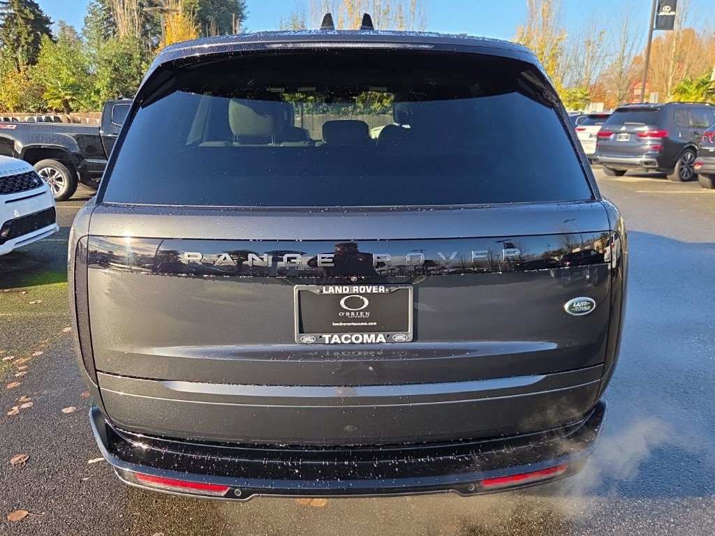 Certified 2023 Land Rover Range Rover SE image 6