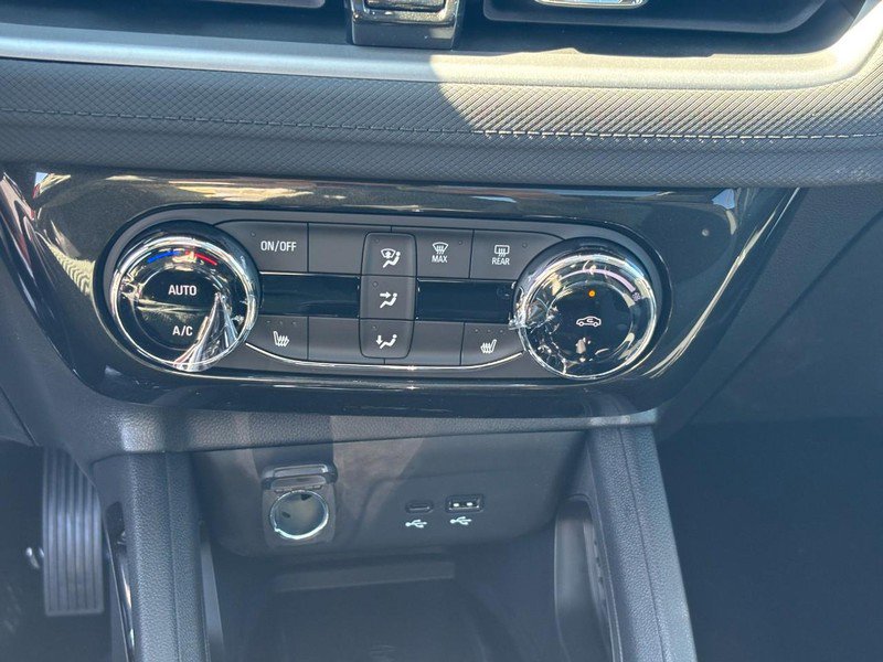 New 2026 Chevrolet TrailBlazer LT w/ Convenience Package FWD image 17