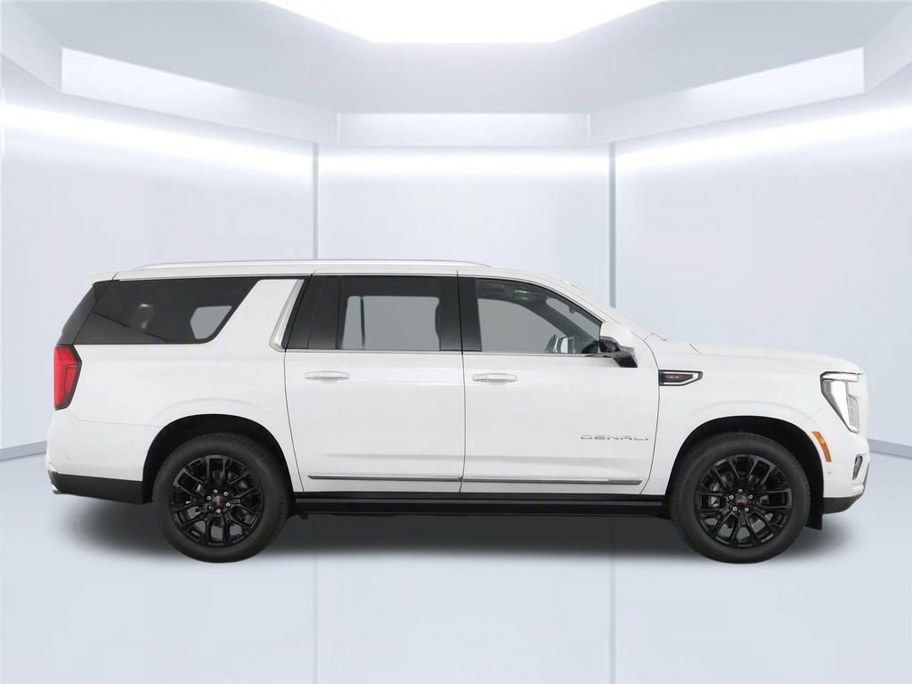New 2026 GMC Yukon XL Denali w/ Sun & Power Step Package AWD/4WD image 11