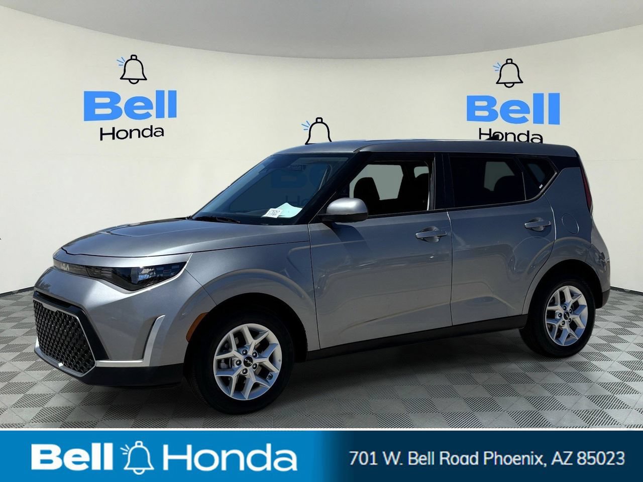 Used 2025 Kia Soul LX w/ LX Technology Package FWD image 1