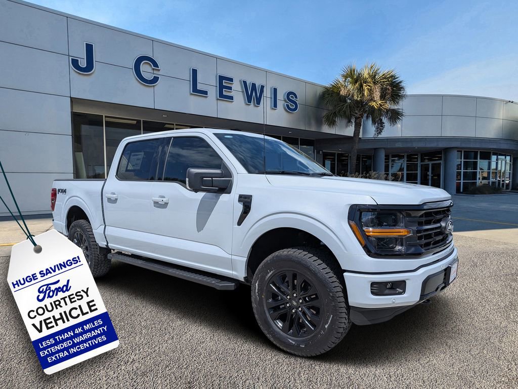 New 2025 Ford F150 XLT w/ Equipment Group 303A High image 1