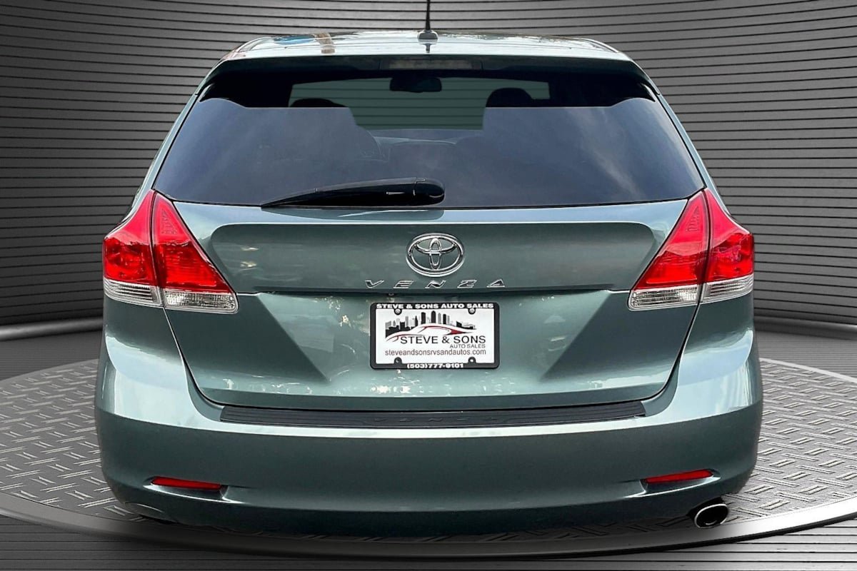 Used 2009 Toyota Venza w/ Convenience Pkg FWD image 5