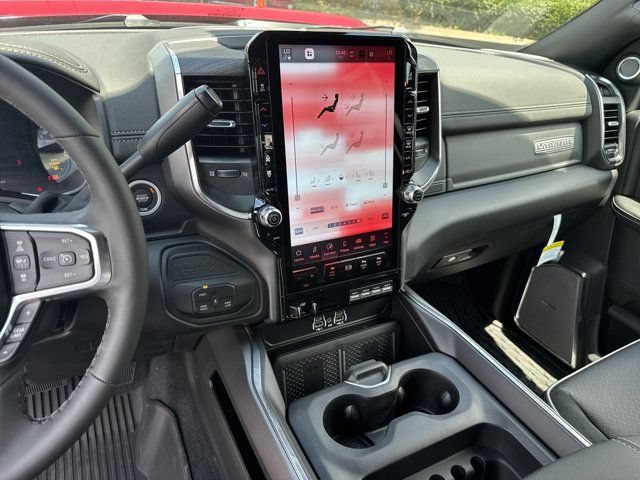 New 2026 RAM 3500 Laramie AWD/4WD image 27