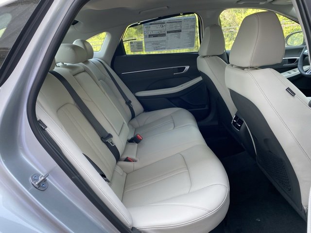 New 2025 Hyundai Sonata Limited image 28
