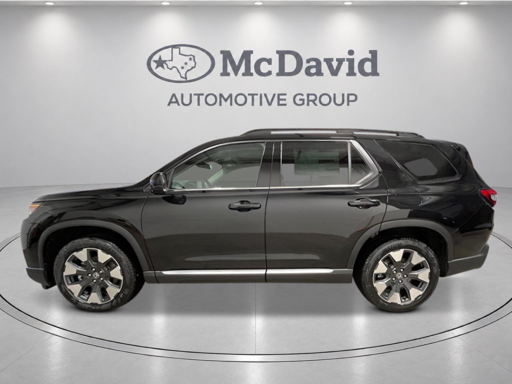 New 2026 Honda Pilot Touring image 2