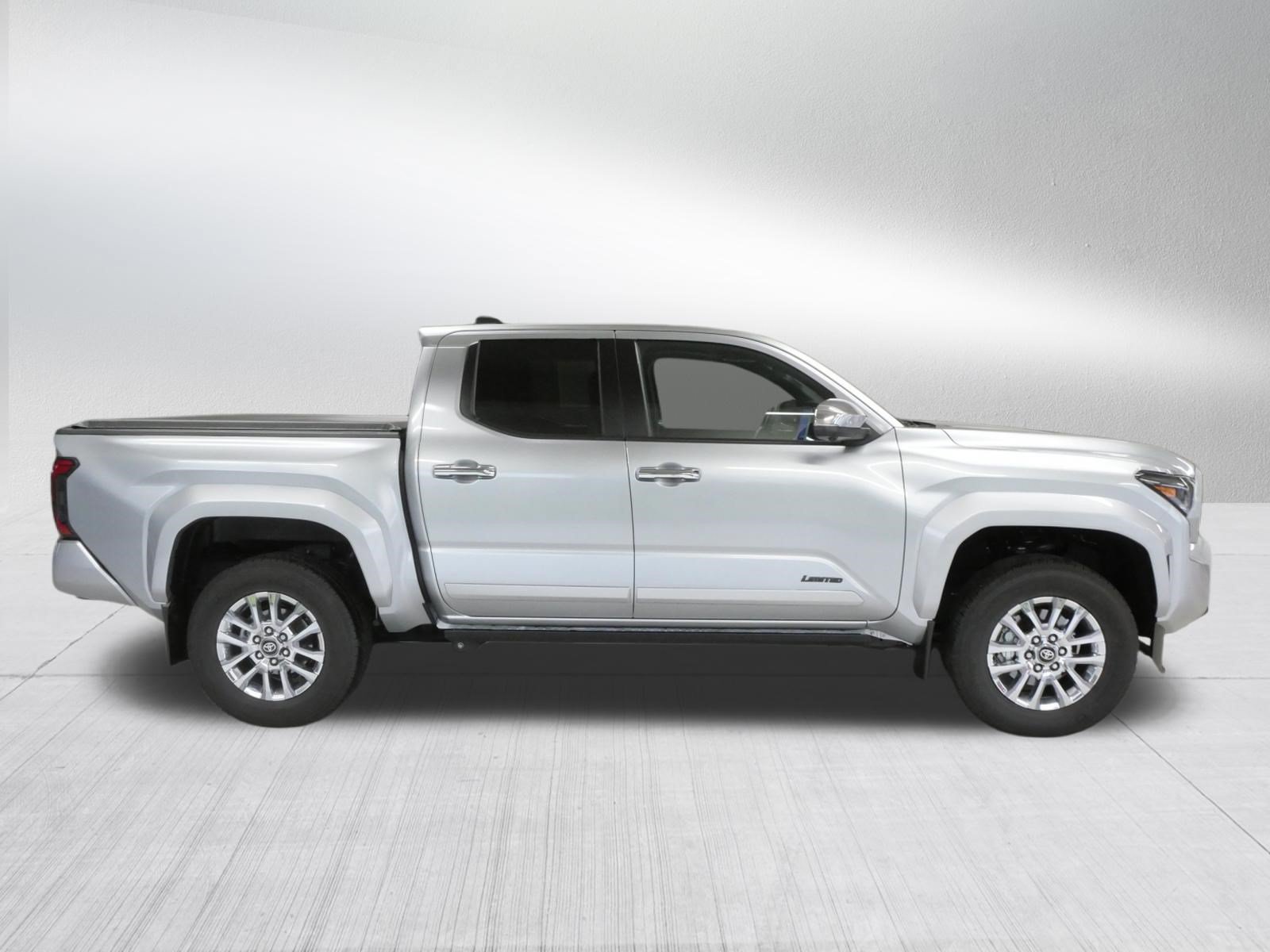 Certified 2024 Toyota Tacoma Limited w/ Limited Package (LT) AWD/4WD image 9