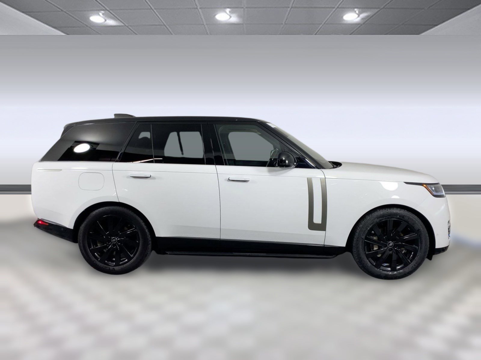 Used 2023 Land Rover Range Rover SE image 7