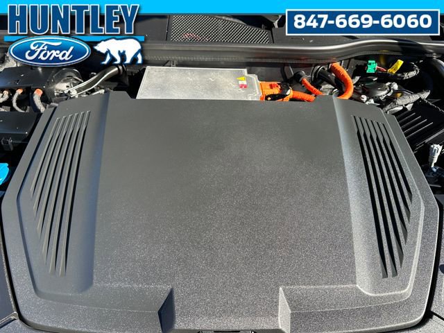 Used 2019 Audi e-tron Prestige w/ Prestige Package image 11