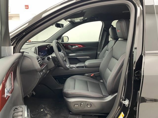 New 2026 Chevrolet Traverse Z71 w/ Driver Confidence Package image 8