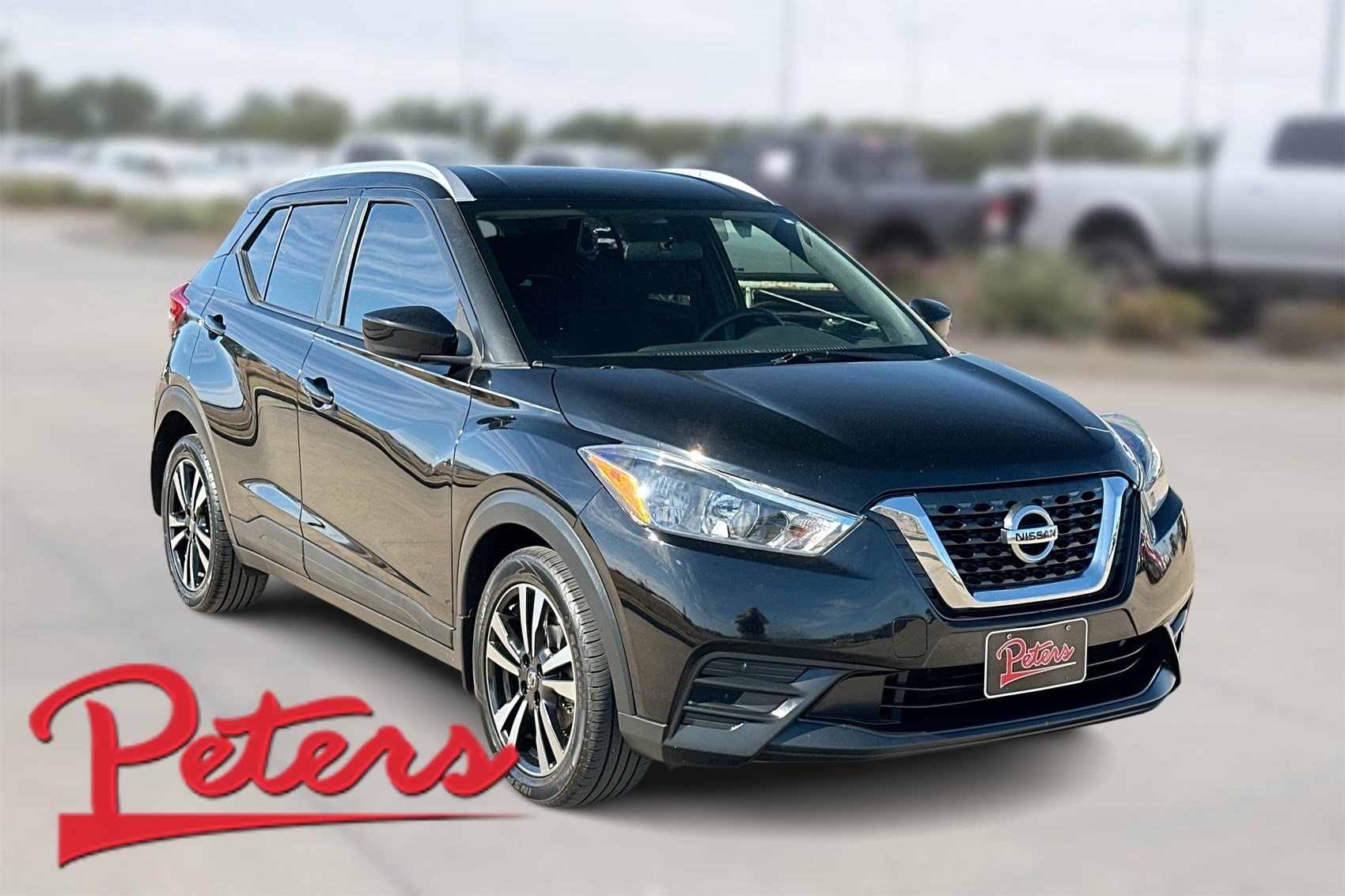 Used 2019 Nissan Kicks SV image 1